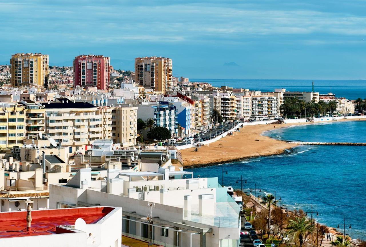 Los Locos-Dos Minutos Torrevieja Extérieur photo